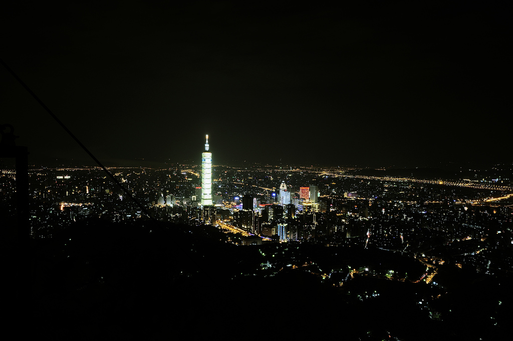 2014-new-year-taipei-101-fireworks