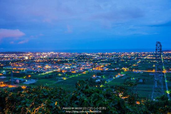 田園中的萬家燈火 來花蓮看不一樣的夜景