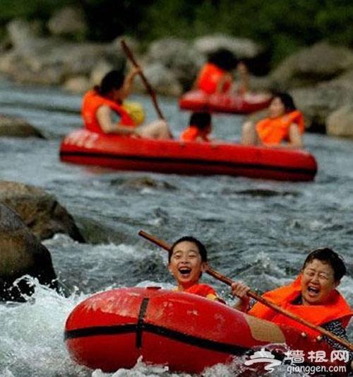 北京京郊避暑好地方 懷柔湯河一川漂流