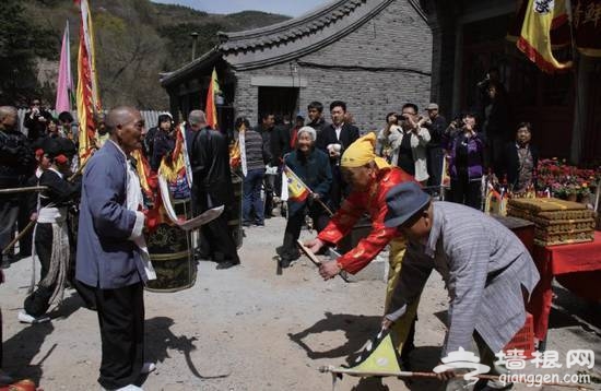 北京門頭溝妙峰山 民俗花會的朝聖地(圖)